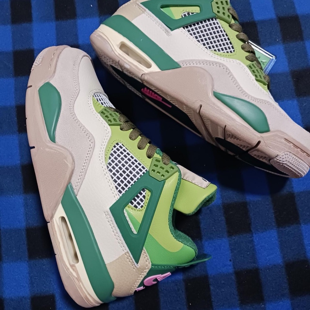 Jordan Athletic Shoes Green and Beige